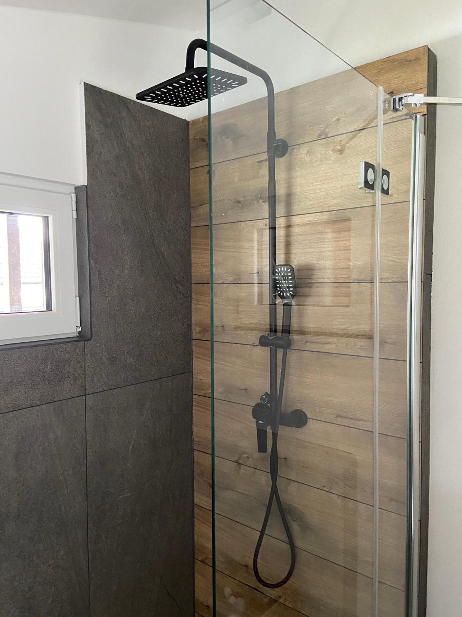 Modernes Tinyhouse Trailer Cabins Am Waldrand - Mit Seezugang Eging Exterior foto