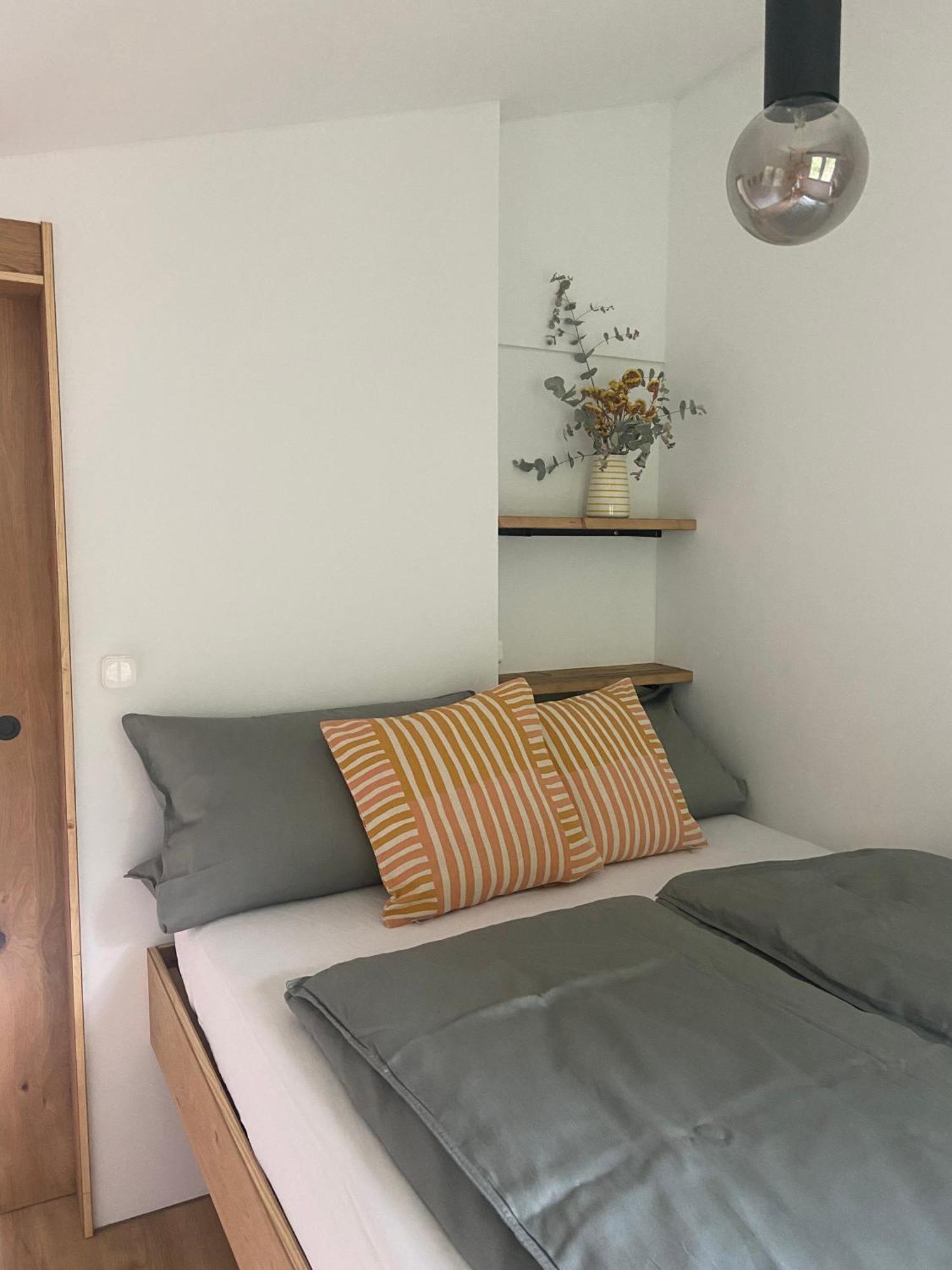Modernes Tinyhouse Trailer Cabins Am Waldrand - Mit Seezugang Eging Exterior foto